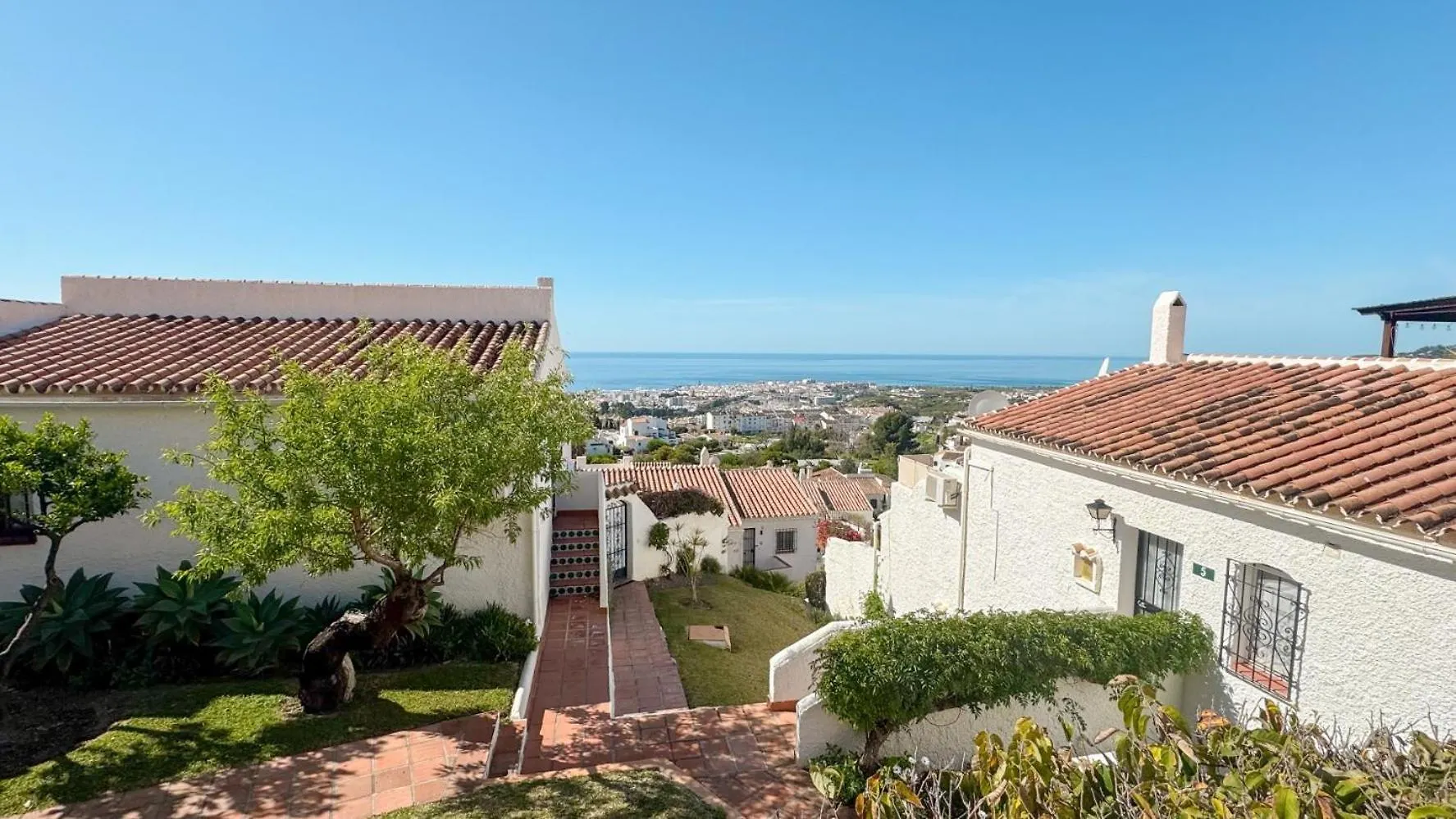 Apartament La Casa Croft Nerja 0*,  Hiszpania