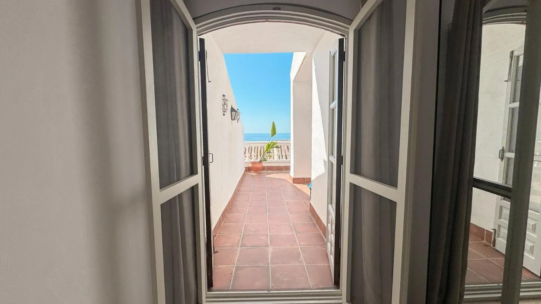 Apartament La Casa Croft Nerja Hiszpania